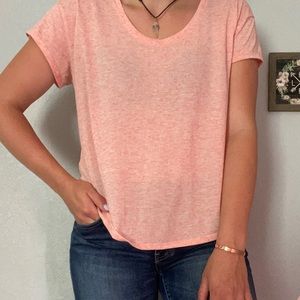 3 for $10 VS size large pink tee ⭐️